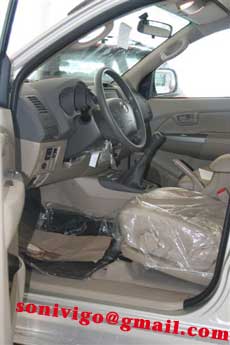 interior front of LHD Toyota Hilux Vigo 2009