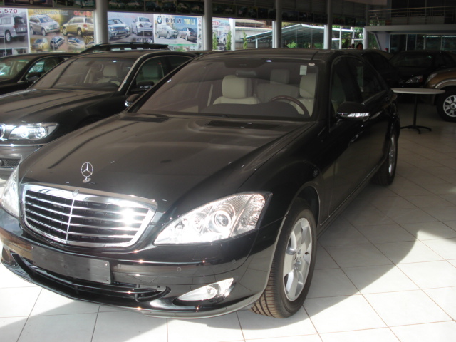 Soni is Asia's largest exporter of Left Hand Drive Mercedes