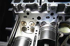 Mitsubishi L200 Triton DOHC 16 valve arrangement creates a more complete fuel and air mixture into the chamber and a flow through intake and exhaust